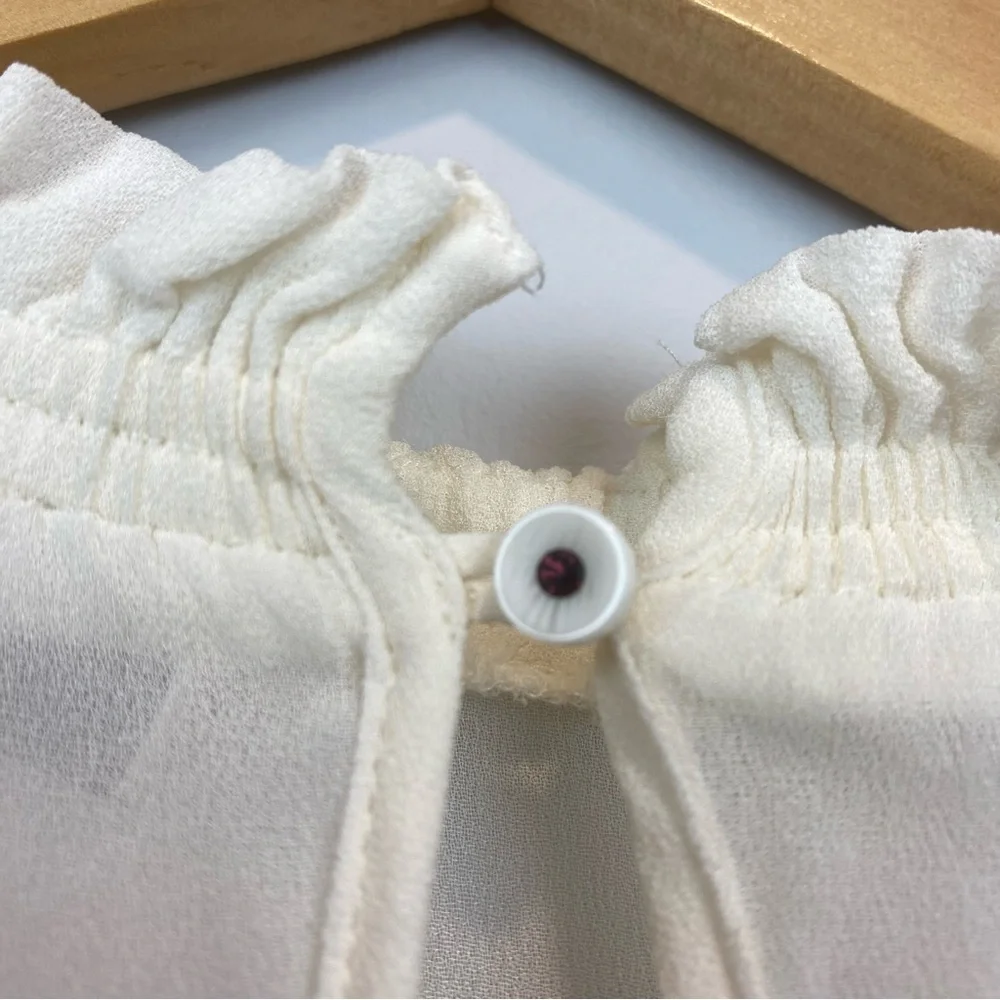 MUNTHE • See Through White Blouse - Picture 8 of 13